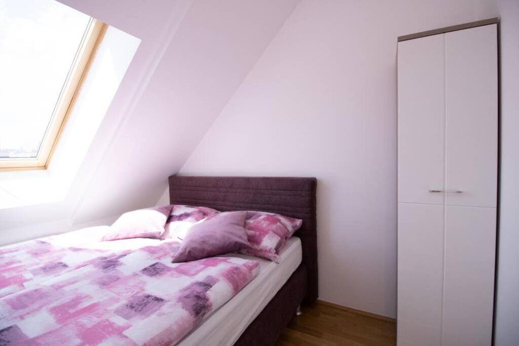 비엔나 Sunny & Cozy Penthouse With Balcony L Dg4'14 아파트 외부 사진